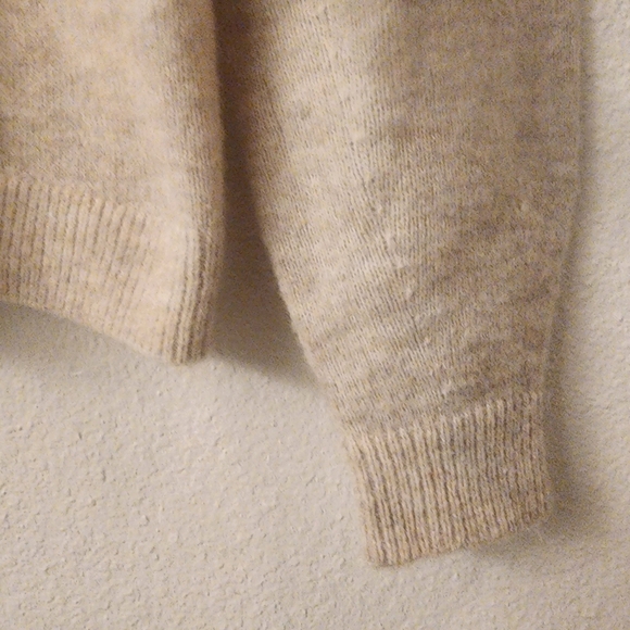 Boden Oatmeal Wool Blend Fluffy Bow Back Jumper  Melange Sweater Womens XS - Picture 2 of 8